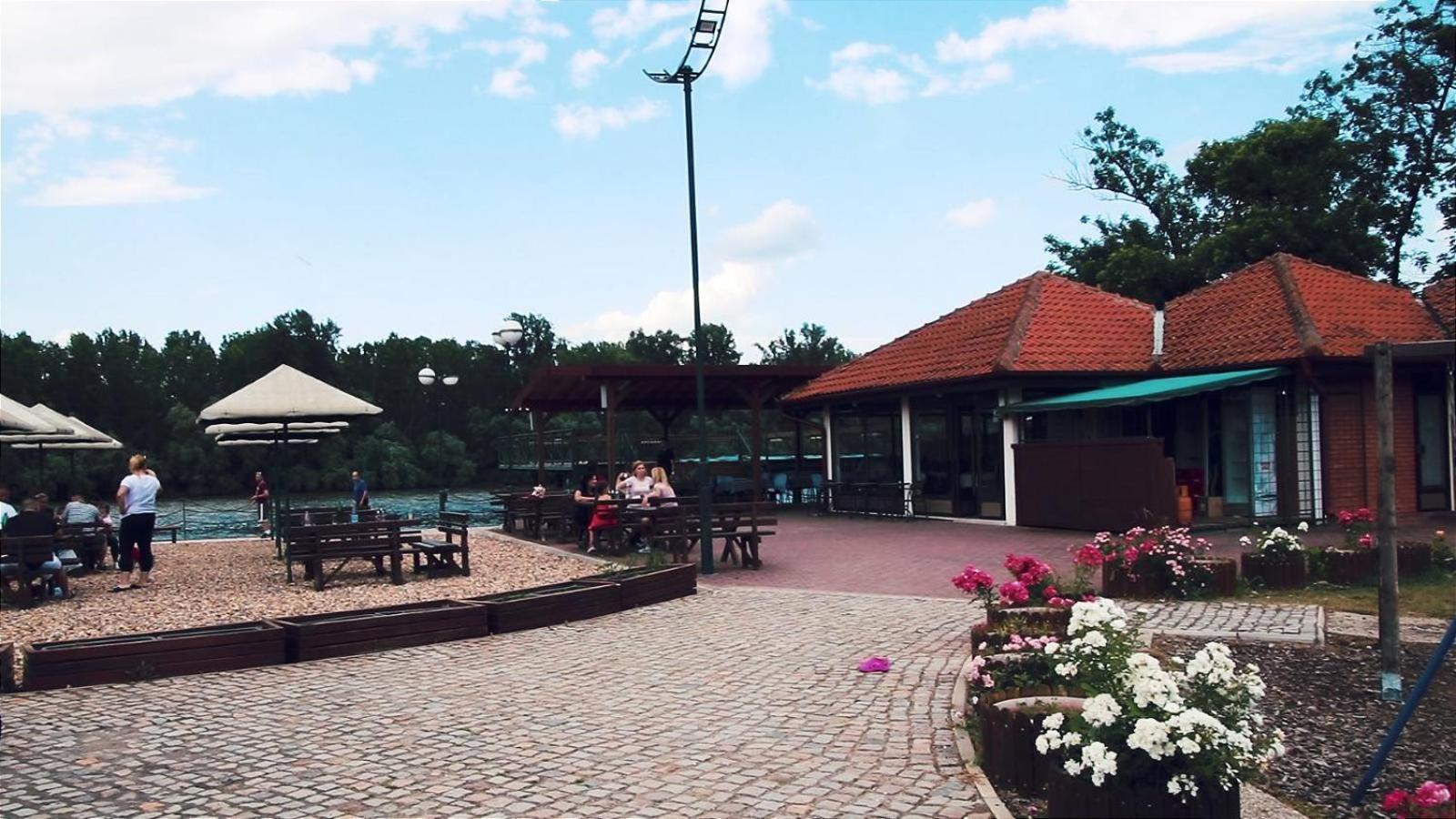 Hotel Marina Oasa Grocka Εξωτερικό φωτογραφία