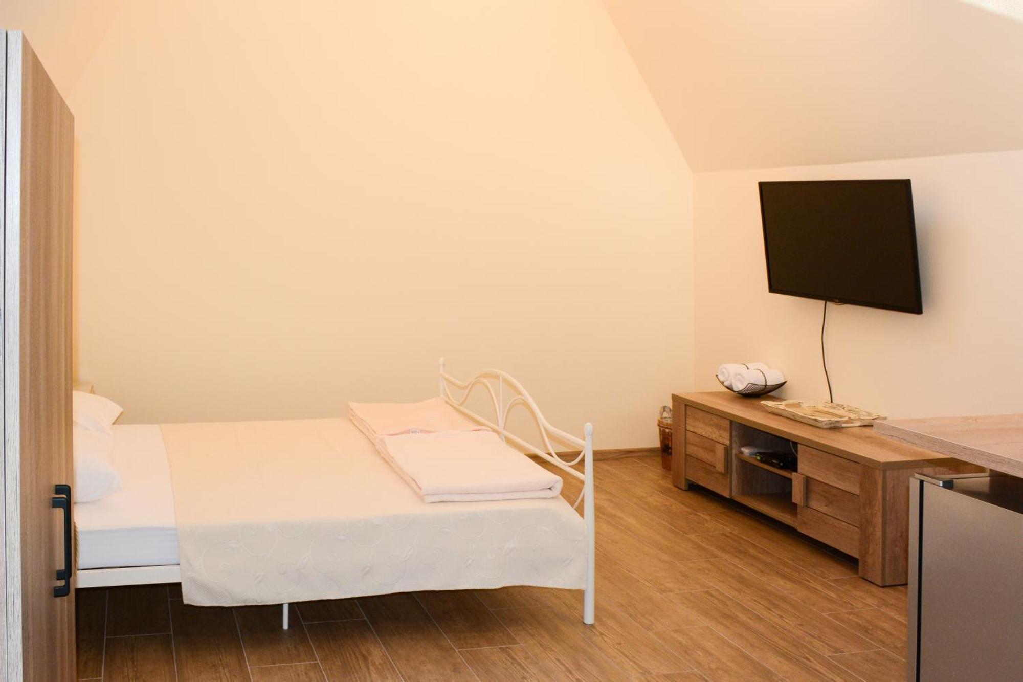 Hotel Marina Oasa Grocka Εξωτερικό φωτογραφία